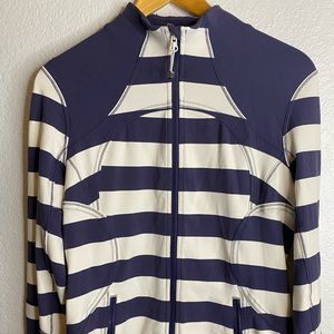 Lululemon jacket size 12
